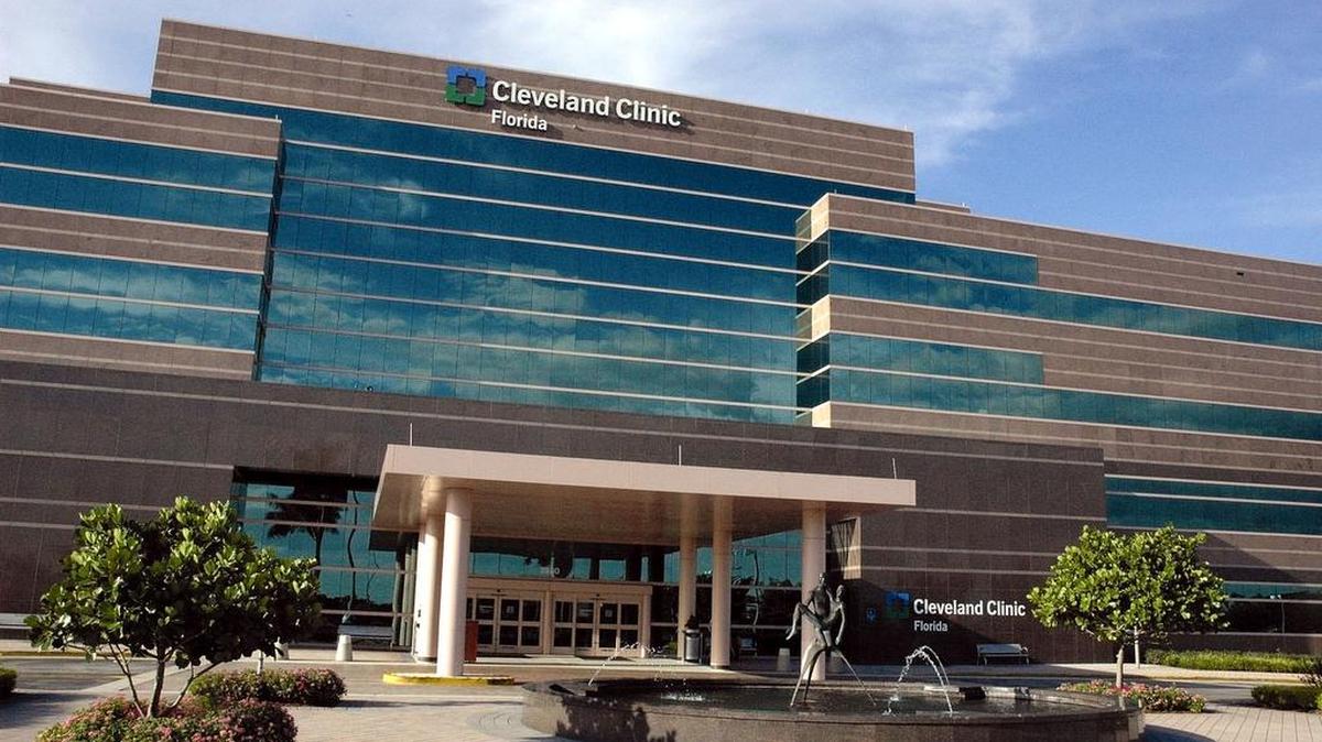 Cleveland Clinic Florida in Weston was among a group of six affiliated hospitals to pay $1.6 million in fines this week to settle charges of filing false claims with Medicare for implanting cardiac devices in patients.