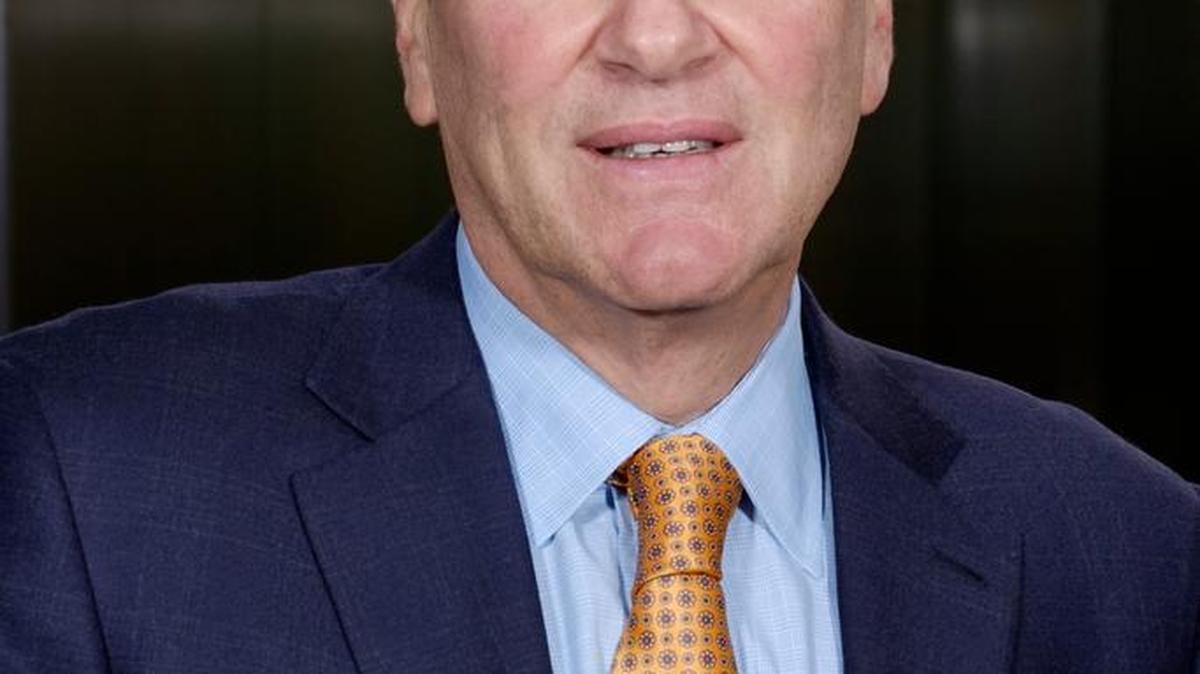 Steven Altschuler, a physician and healthcare administrator, is the new senior vice president of health affairs for the University of Miami and chief executive of its healthcare system, UHealth. Altschuler most recently served as chief executive of Children’s Hospital of Philadelphia.