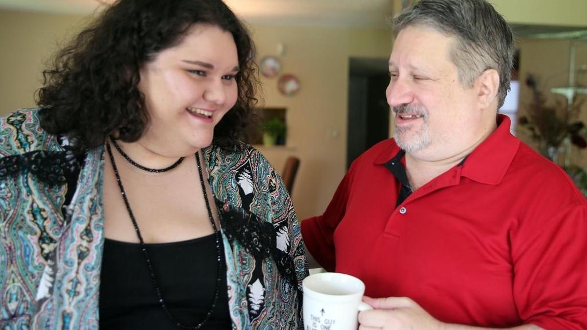 Haylee Kalick and her father, Bruce Kalick, in Weston, June 29, 2017. Haylee, 21, has not been committed to a hospital psychiatric ward in more than two years. Before Haylee qualified for Medicaid, she was institutionalized against her will under Florida’s Baker Act nearly 20 times, Bruce Kalick says. Now he worries that cuts to Medicaid proposed by Congress would send his daughter spiraling back to instability.