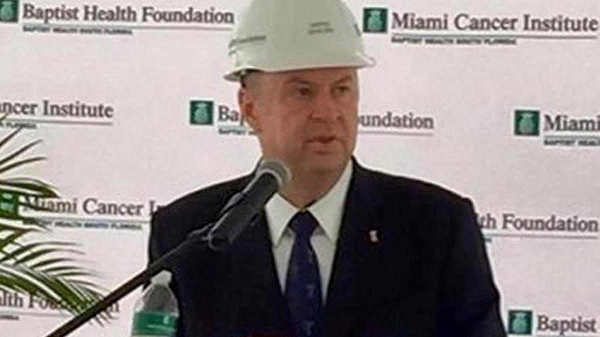 Wayne Brackin stepped down as chief operating officer of Baptist Health South Florida this week, the healthcare system announced on Tuesday. During a 30-year career at Baptist Health, he played a key role in the merger of South Miami Hospital and Homestead Hospital and Baptist Hospital of Miami, which laid the foundation for the formation of Baptist Health as a system.
