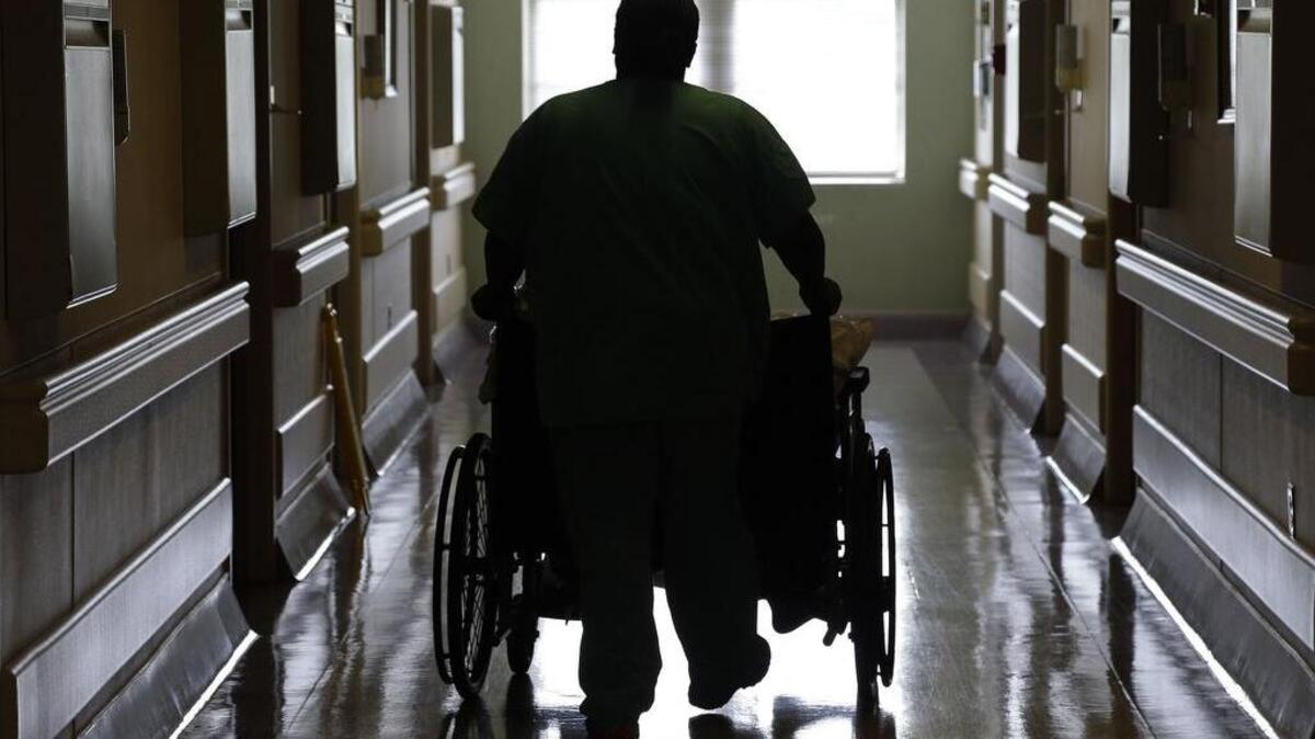 
Florida officials said Medicaid HMOs will continue providing home health services, medical equipment and infusion drugs to patients after a Miramar-based company lost the contract to coordinate and provide those services statewide. 
