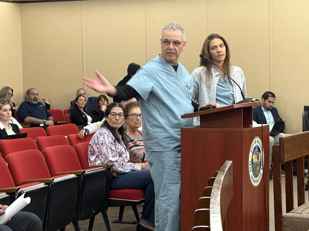 Doctors Hugo M. Ferrara and Andrea Faraci, obstetricians and gynecologists at Palmetto General Hospital, urged Hialeah’s City Council on Jan. 28, 2025 to prevent the closure of the city’s only maternity unit, stressing the critical need for accessible care for local expectant mothers.