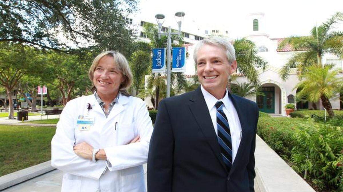 
Martha Baker and Duane Fitch at Jackson Memorial Hospital, Sept.9, 2014. Martha is a registered nurse and president of the union that represents doctors and nurses at Jackson. Duane is a healthcare consultant who works for the union. They are concerned about healthcare prices, how they're kept secret, even from the county, which pays its own employee healthcare claims, and how that secrecy or lack of transparency causes large employers like the county millions each year, or more.
