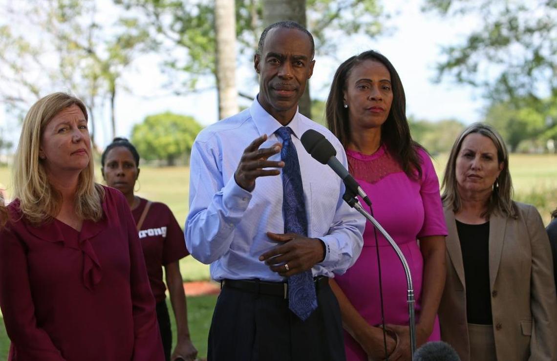 Superintendent Robert Runcie talks alongside Broward County School Board members during a press conference at Pine Trails Park on Tuesday, Feb. 28, 2018, as students return for the first time since 17 people were killed in a mass shooting at the Parkland school two weeks earlier.