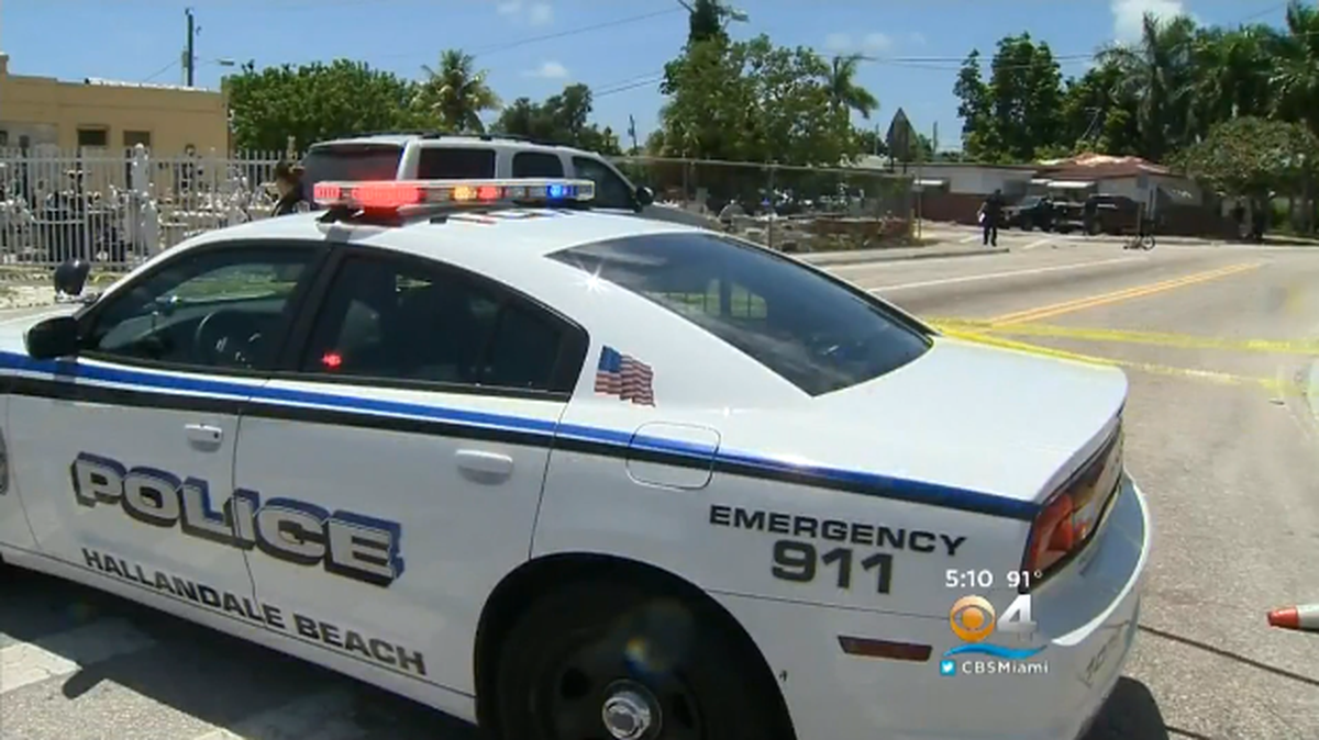 Hallandale Beach police department is investigating after a shooting led to a brief Interstate 95 chase Tuesday morning.