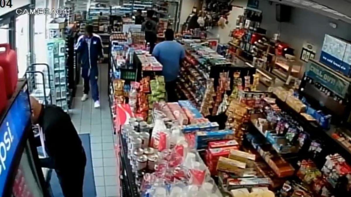 The Broward Sheriff’s Office is looking for a man who detectives say shot a woman during a potential iPhone sale in North Lauderdale.