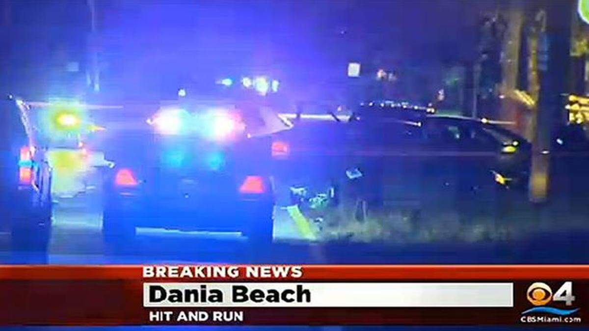 
Police can be seen at the crash site at 100 Bryan Road Monday night.
