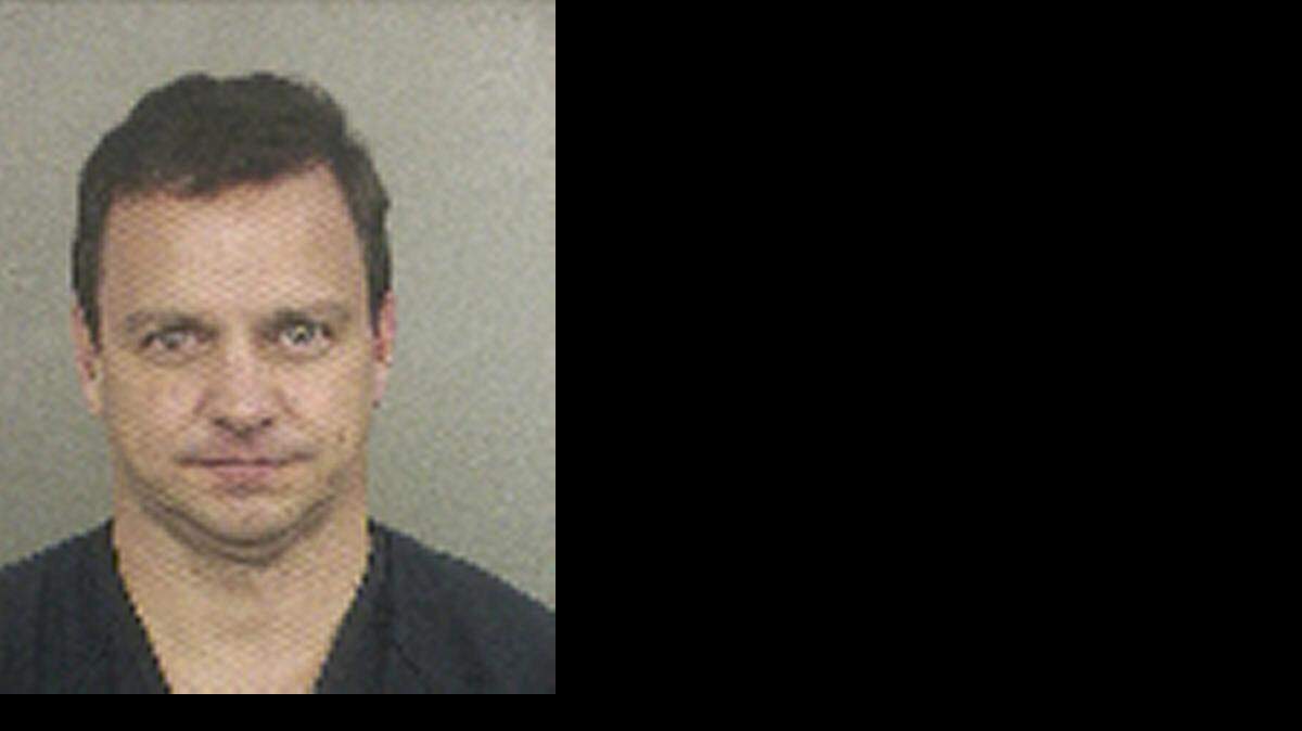 
Ariel Hernandez was arrested and charged with two counts of criminal use of personal identification and two counts of theft from persons 65 years of age or older after Pembroke Pines Police say he scammed at least two Century Village residents.
