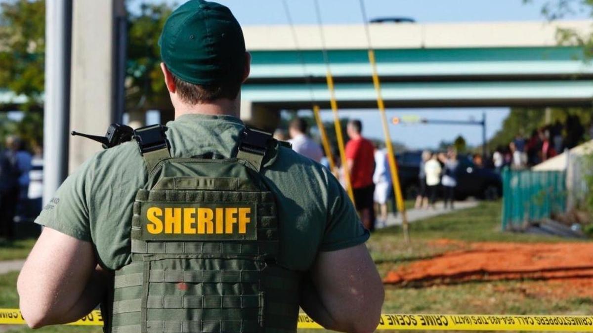 A teen was charged with sending a written threat to kill after detectives say he posted a message on Instagram saying he planned on killing people at several Broward schools.