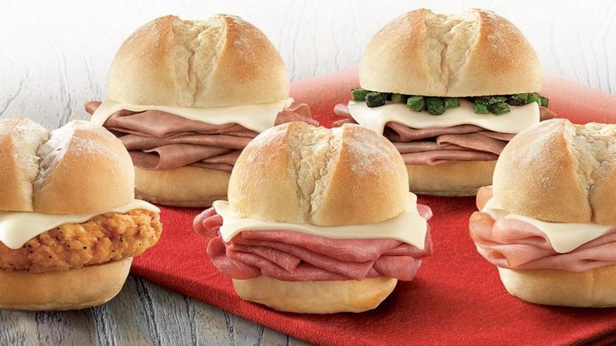 
A South Florida police union is calling for a national boycott of Arby’s restaurant chain after a police officer was allegedly denied service.

