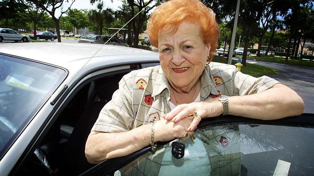 
Tillie Tooter, 98, died Saturday. Tooter survived 78 hours in her car after it plunged off an Interstate 595 ramp in 2000.
