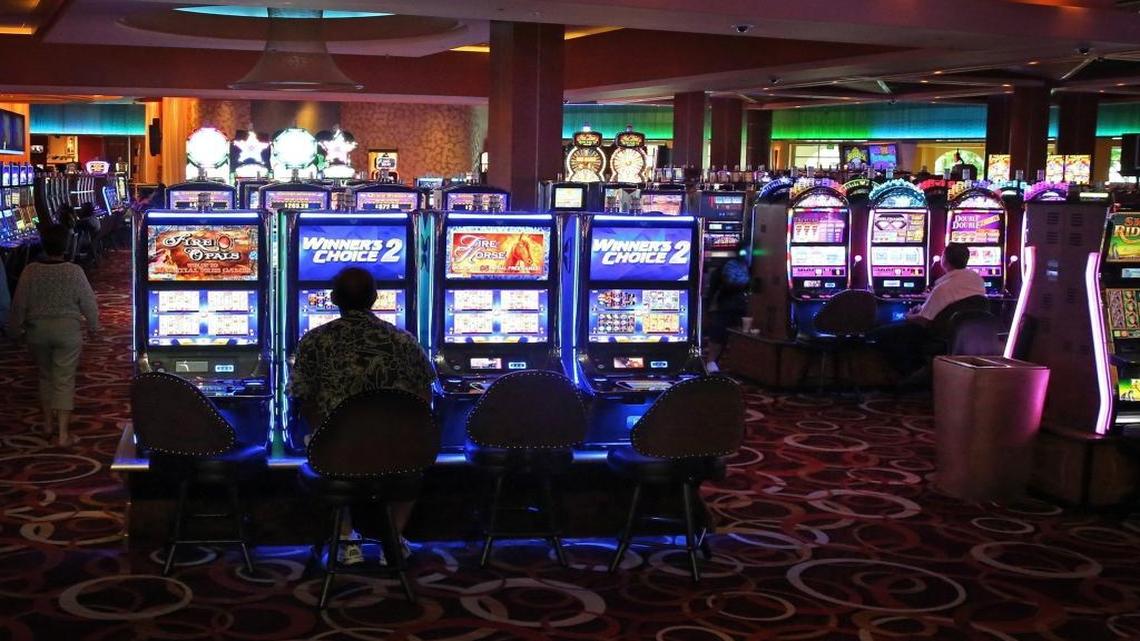 A proposed House bill would prevent the expansion of slot machines anywhere in the state, while the Senate plan would allow for two more slots casinos in Miami-Dade and Broward and in eight other counties.