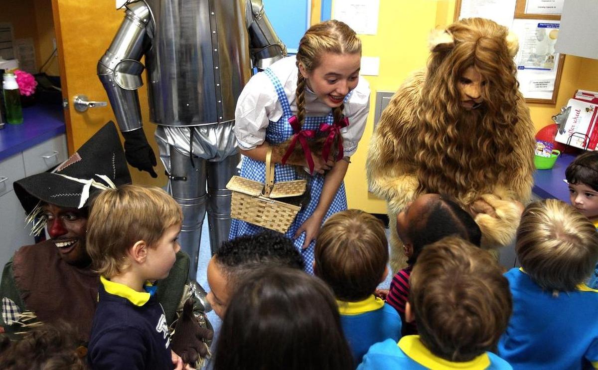 Dorothy talks to student at the Miami Children’s Museum charter school, Tuesday, Sept. 29, 2015. 