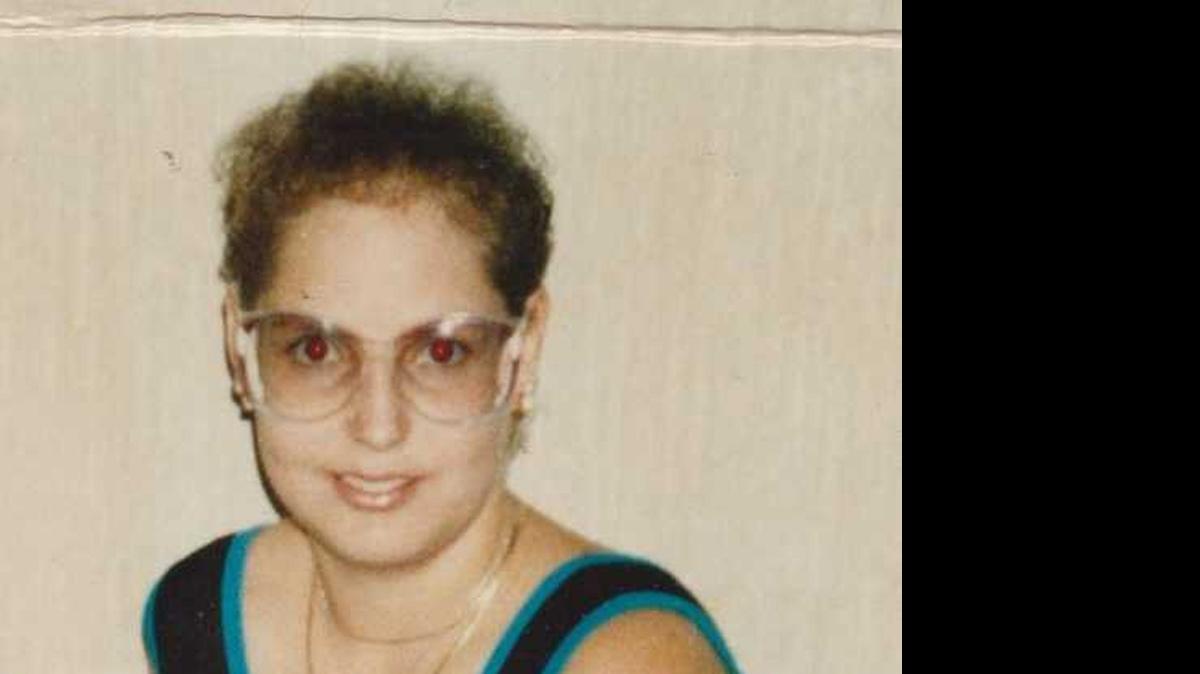 
Lisa Sanders might have been dragged behind an auto. 
