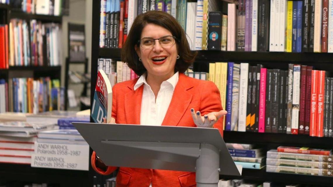 Miami family lawyer Elizabeth Schwartz speaks during a discussion of her new book, ‘Before I Do: A Legal Guide to Marriage, Gay and Otherwise,’ at Books & Books on Tuesday, October 4, 2016 in Miami Beach.