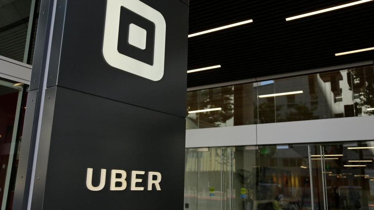Between 2014 and 2016, Miami-Dade considered Uber’s ride-hailing service illegal and fined thousands of drivers. On Nov. 21, 2017, Miami-Dade agreed to let Uber — its San Francisco headquarters shown here — settle the fines for about 50 cents on the dollar. The company will pay about $2.4 million to the county, out of $4.3 million owed. Uber also will pay $267,000 to the county clerk’s office, a separate agency.