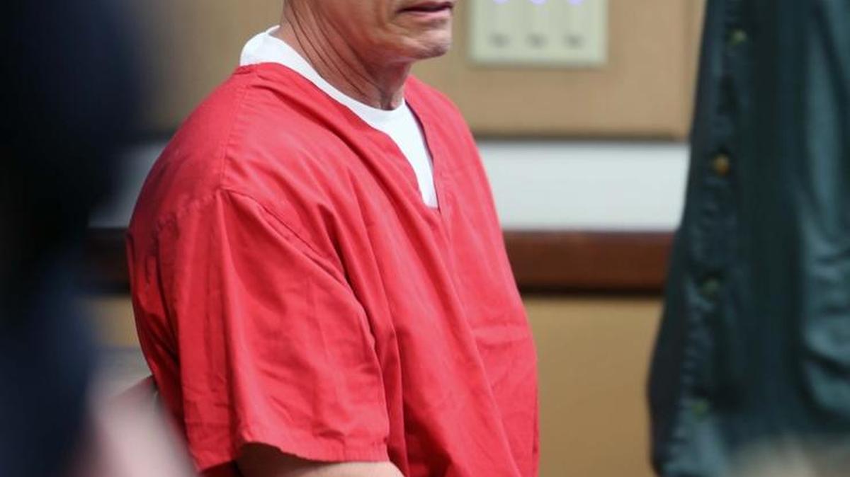 Ex-Miami-Dade mayor Carlos Alvarez appearing in court last month after his arrest for misdemeanor domestic battery.