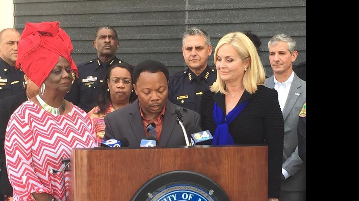 
Rev. Jerome Starling (center) speaks at the 17th Annual No More Stray Bullets press conference Wednesday in Miami. From left, School Board Member Dorothy Bendross-Mindingall, Opa-locka Police Chief Jeffrey Key, Opa-locka Mayor Myra Taylor, Miami Police Chief Rodolfo Llanes, Miami Commissioner candidate Teresa Sarnoff and Miami Commissioner Marc Sarnoff.
