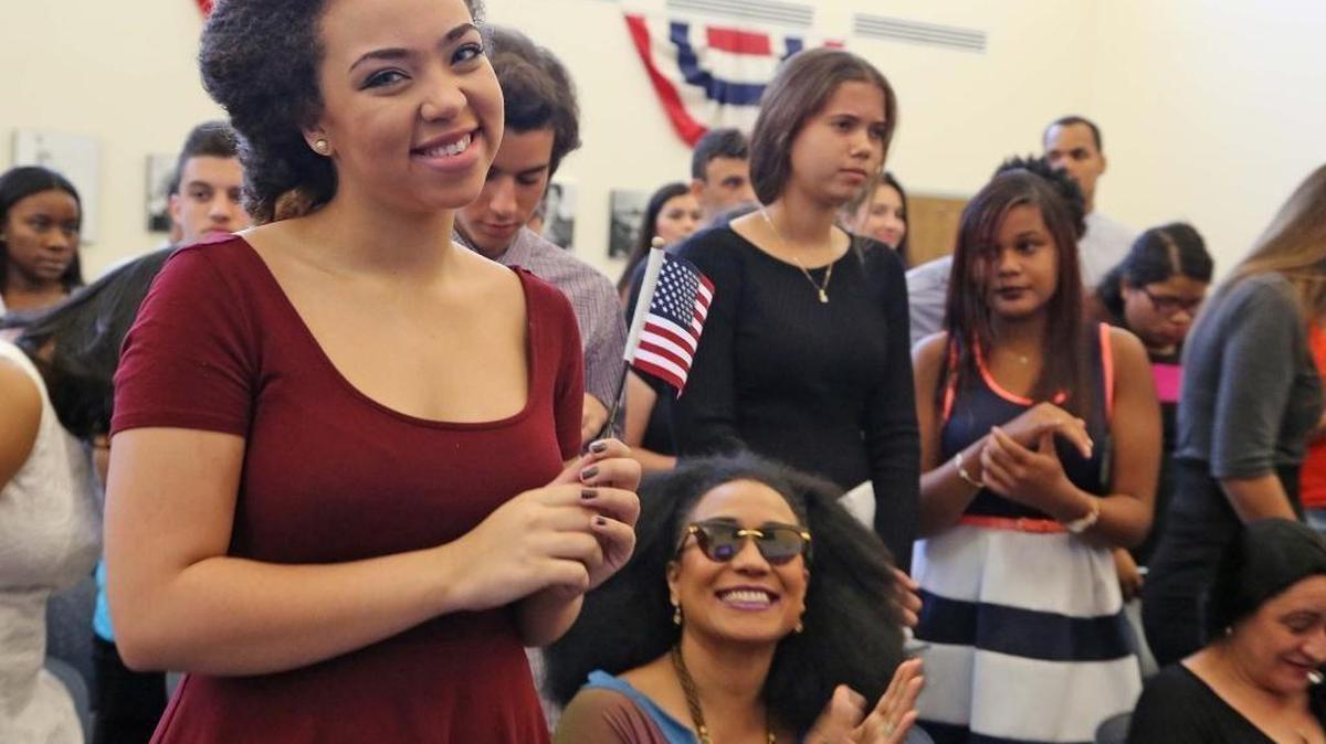 Paola Guanche Nuviola became a U.S. citizen on Saturday, May 7, 2016, in a naturalization ceremony at the Miami Field offices.