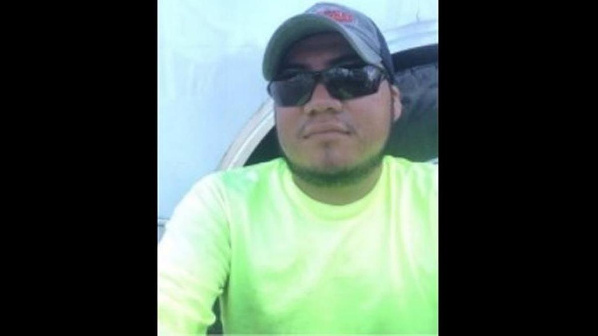 Miami-Dade police are asking for the public’s help in looking for a missing 16-year-old, Glenda Agustin-Juarez, that they believe was abducted by Elmer Helcias Tiu Carreto (pictured).