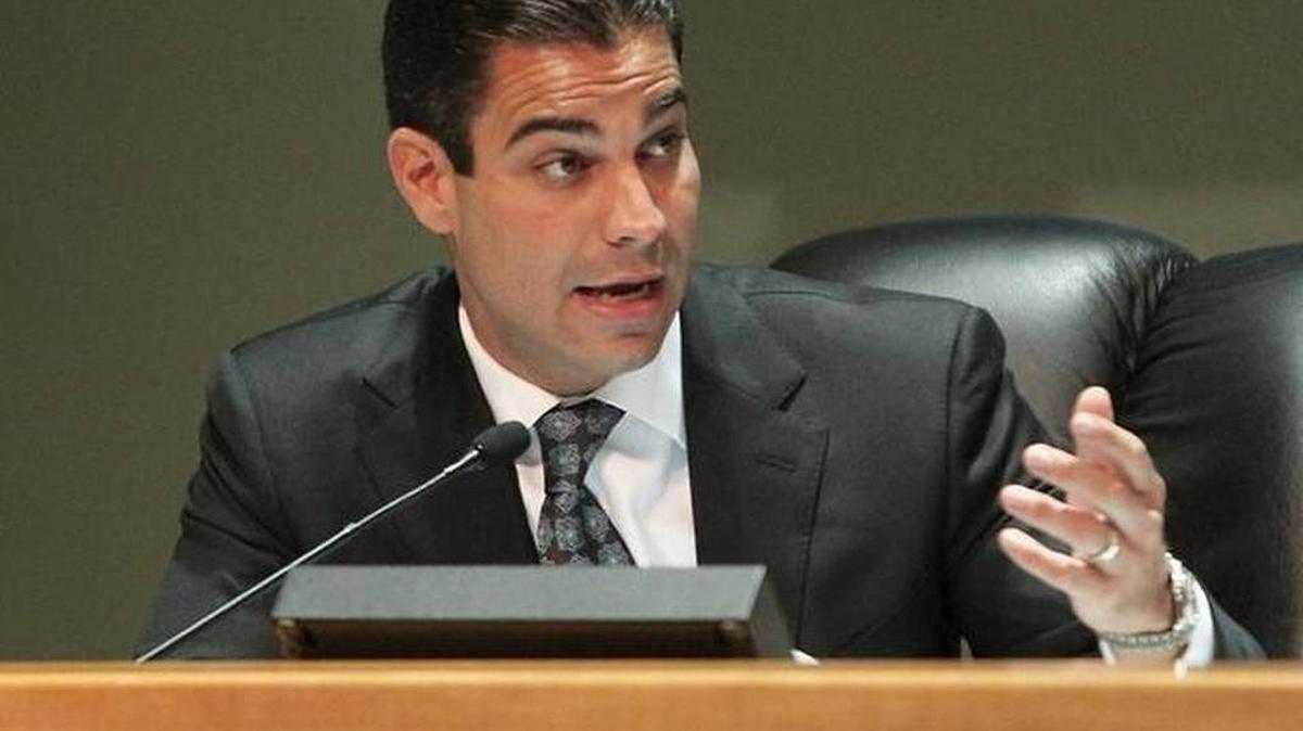 Francis Suarez