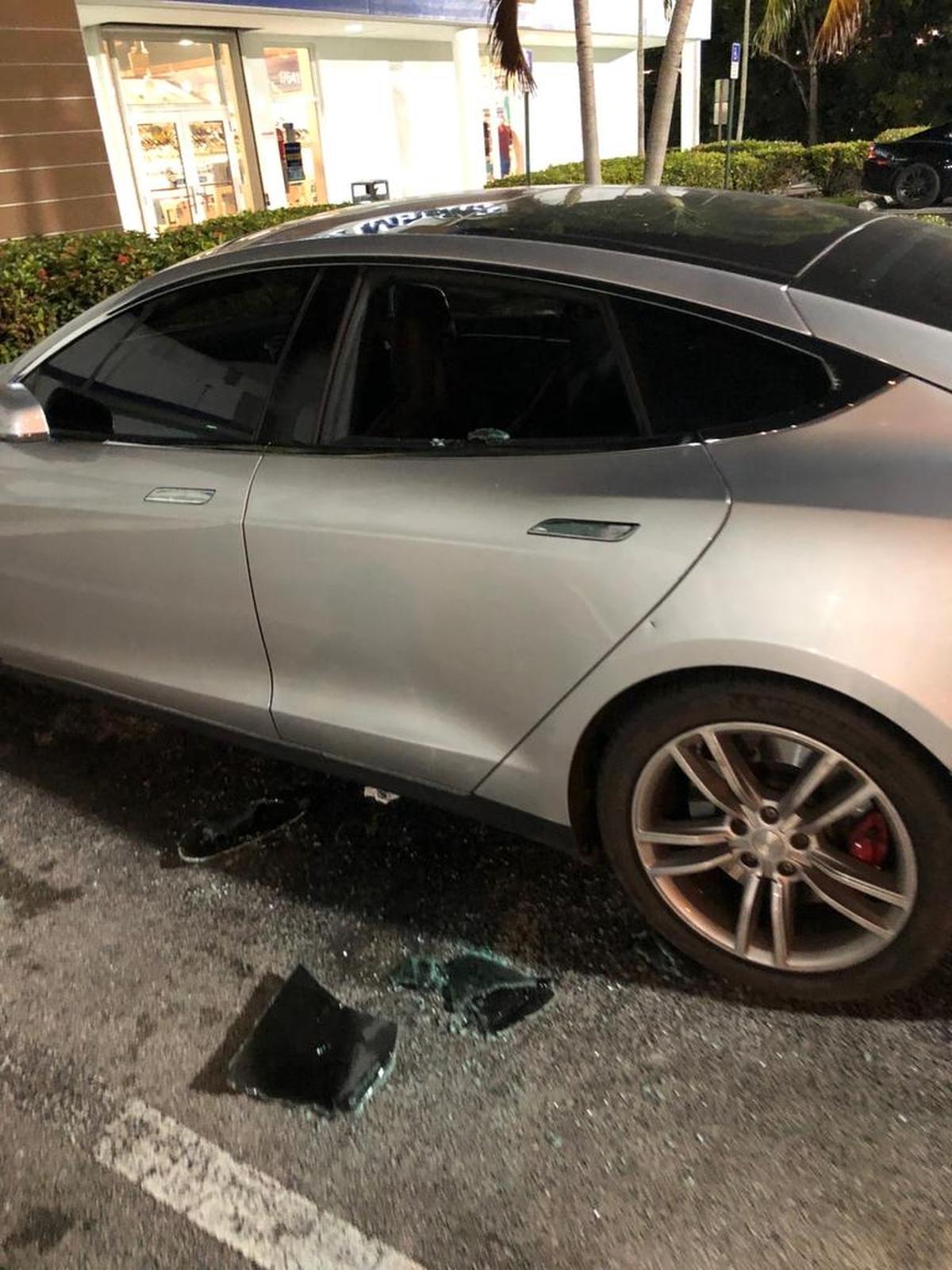 The window of Rian Maercks’ car was smashed as it sat in the parking lot of Aventura’s West Marine. His puppy Schiele was taken.