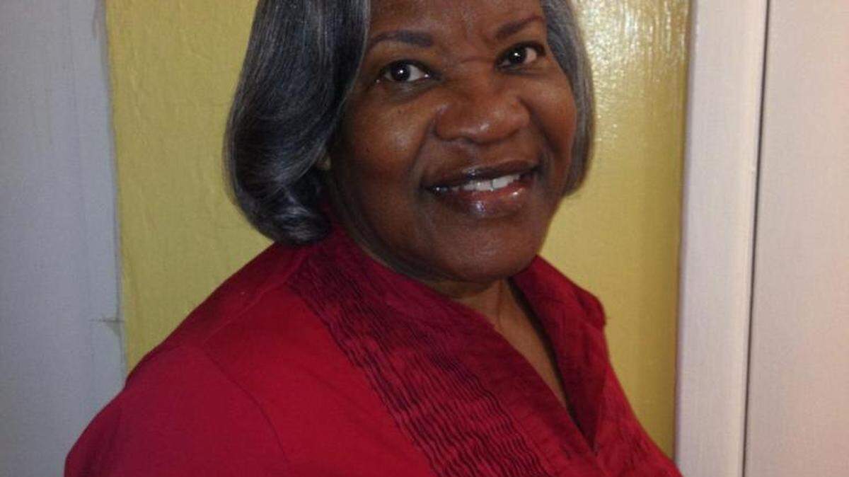 
Bea Hines

