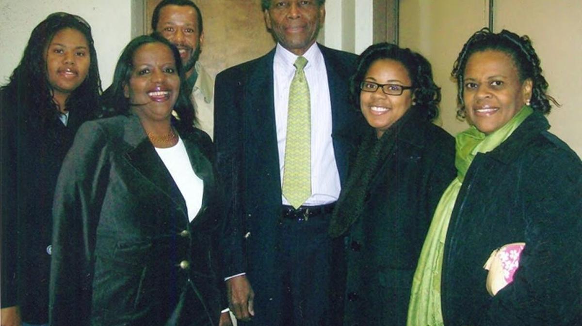 Members of Miami-born actor Sidney Poitier’s family in a 2007 file photo taken in Atlanta. From left, Alexandria Poitier, Bernadette Poitier, Dr. Joseph W. Poitier Jr., Sidney Poitier, Joni Poitier and Arleen Poitier.