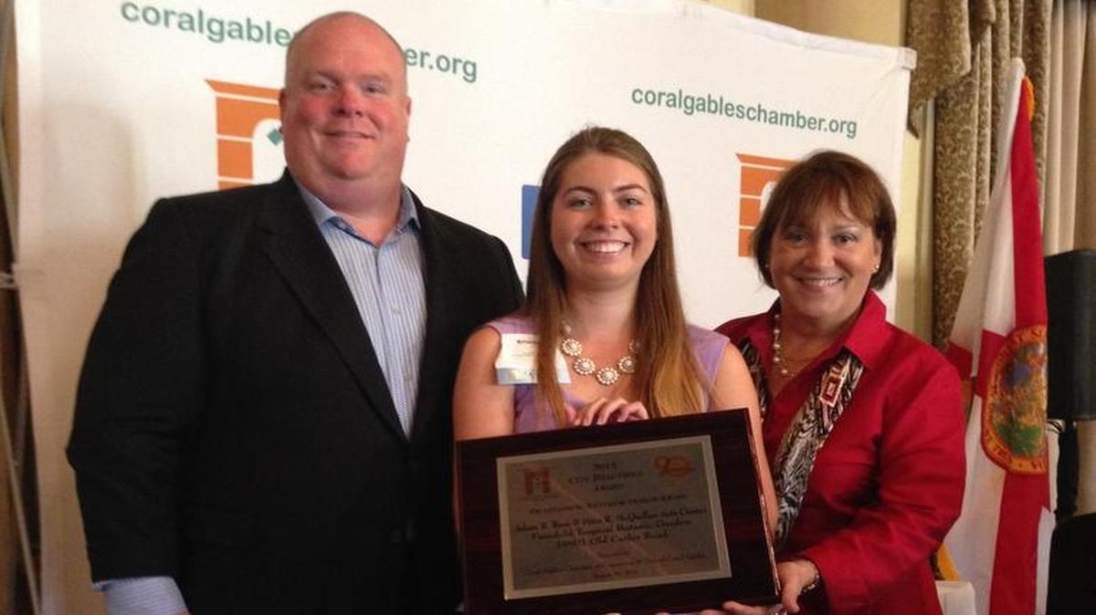 
From left, Mark Trowbridge, Brooke LeMaire and Linda Knudsen celebrate a 2015 City Beautiful Award from the Coral Gables Chamber of Commerce to Fairchild Garden’s new Arts Center.
