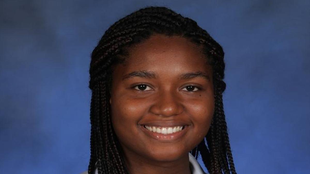 Danielle Antoine, a senior at Archbishop Curley Notre Dame Prep has been named a 2015 Posse Scholar and has received a four-year, fully paid tuition scholarship from Franklin and Marshall College in Lancaster, Pennsylvania.