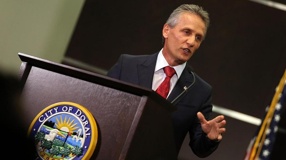 Doral Mayor Luigi Boria gives the State of the City address at Doral City Hall on Tuesday, Nov. 17, 2015.