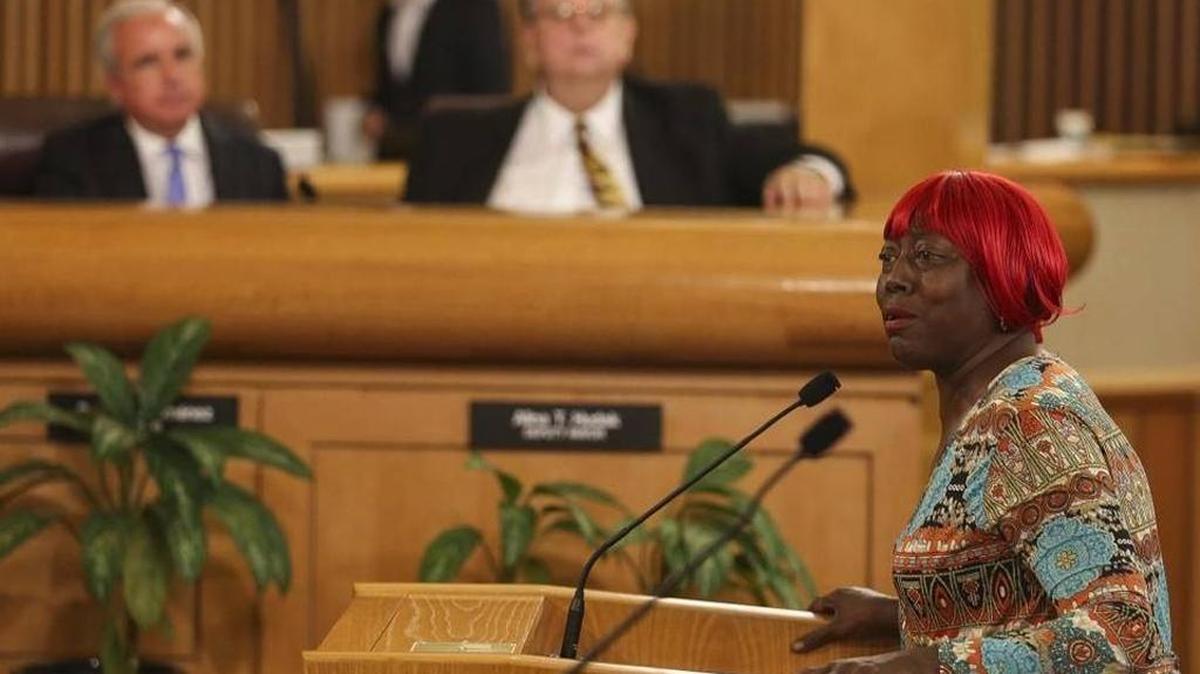 Related Urban Development Group did not buy a rental car for Sara Alvin Smith, according to the inspector general’s office.