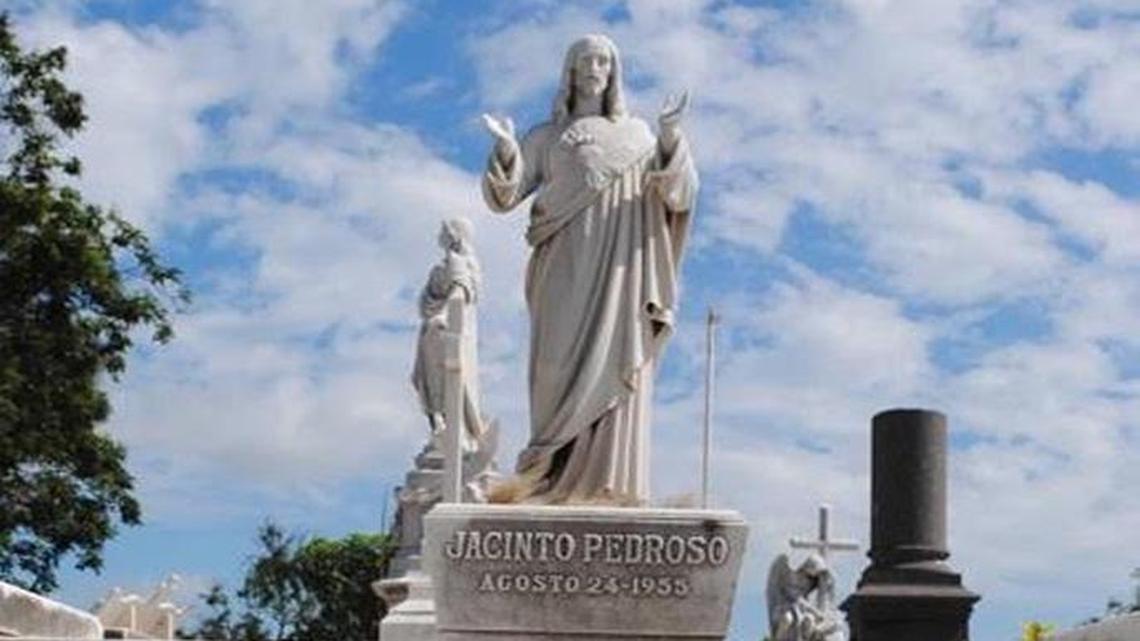 
The gravesite of Jacinto Pedroso, in Havana’s Colón Cemetery, before it was sold without his Coral Gables’ family’s knowledge.

