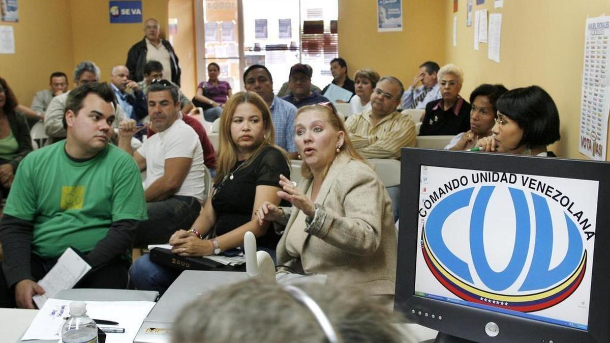 The case against activist Maylin Silva has been delayed again.