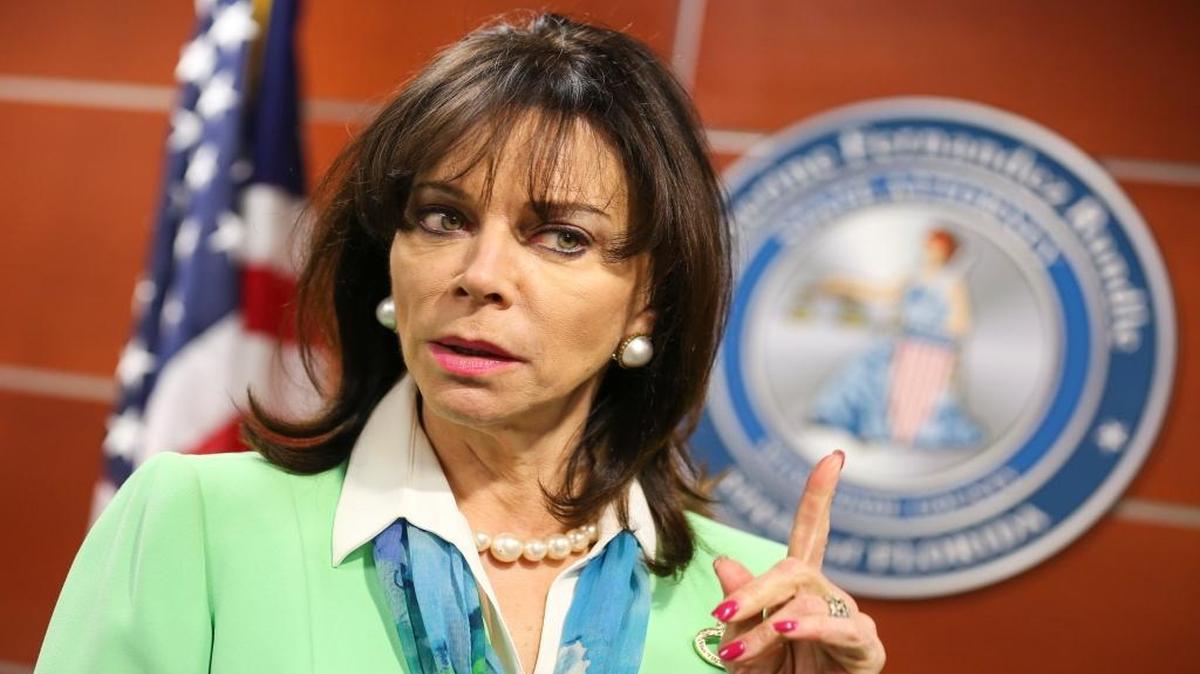 Miami-Dade State Attorney Katherine Fernandez Rundle, shown in this June 3, 2016, file photo, could receive a rebuke from her own party Tuesday — even a call for her resignation — for her decision not to pursue charges in the brutal death of Darren Rainey at Dade Correctional Institution.