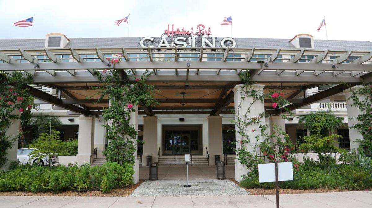El Hialeah Park Casino era uno de los lugares más frecuentados por los jóvenes para realizar estos hurtos.