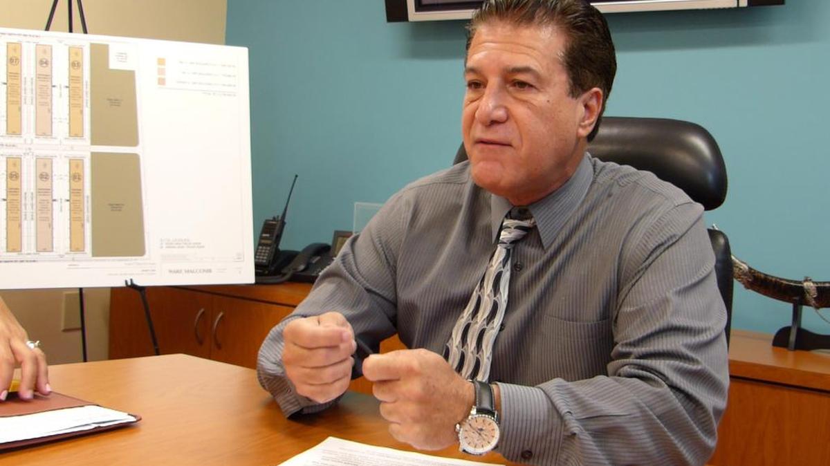 
Hialeah Mayor Carlos Hernández speaks about the campaign against domestic violence.
