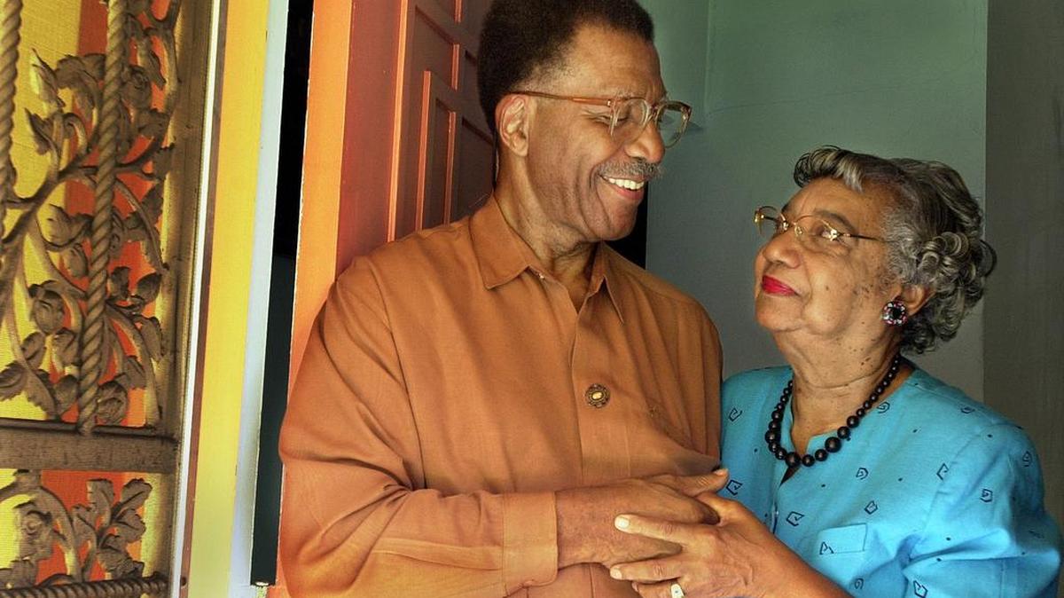 Drs. George and Dazelle Simpson, a husband-and-wife team who practiced medicine in Overtown and Liberty City for more than 40 years. She was the first black board-certified pediatrician in Florida, and the first black pediatrician at Jackson Memorial. He was Jackson’s first black surgeon.