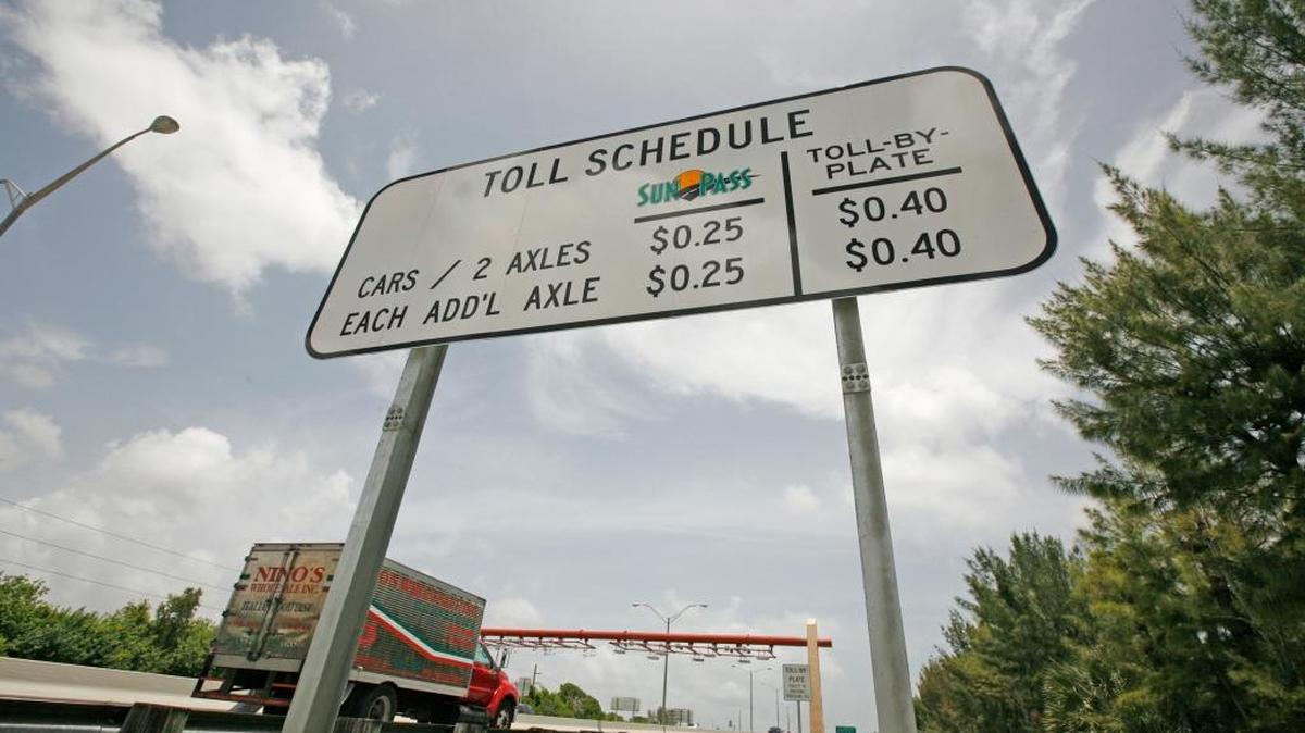 Toll rates on the Snapper Creek Expressway, one of the toll roads administered by the Miami-Dade Expressway Authority.