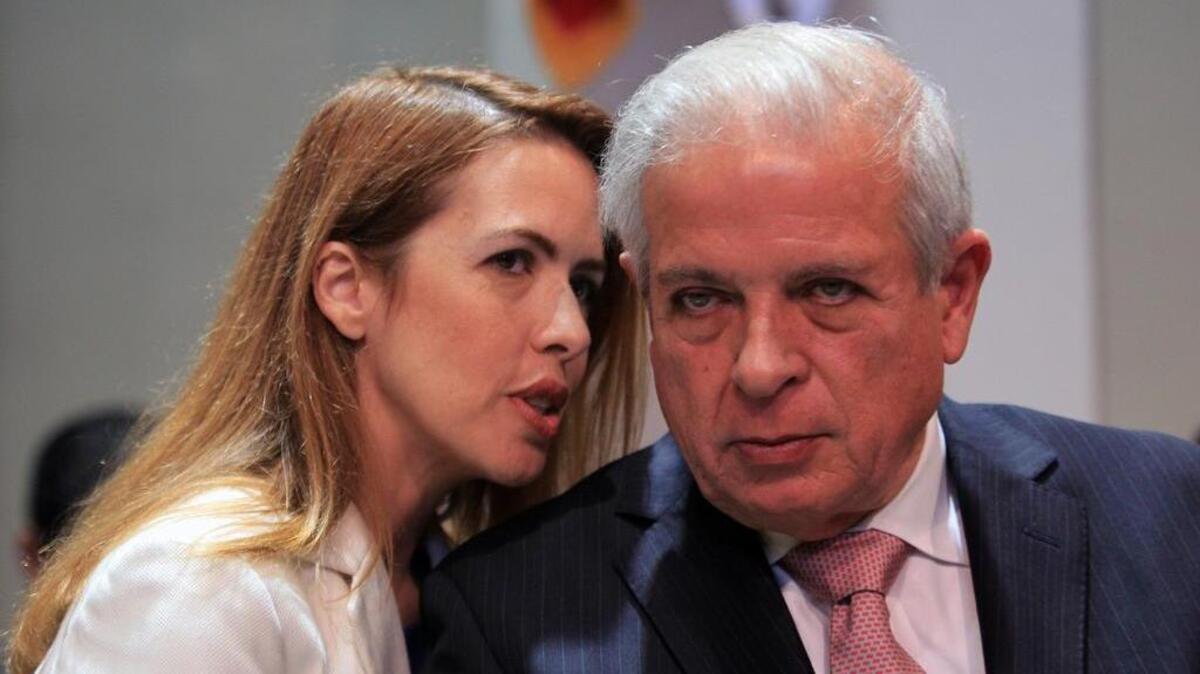 County Mayoral candidate Raquel Regalado has support from her father, Miami Mayor Tomas Regalado