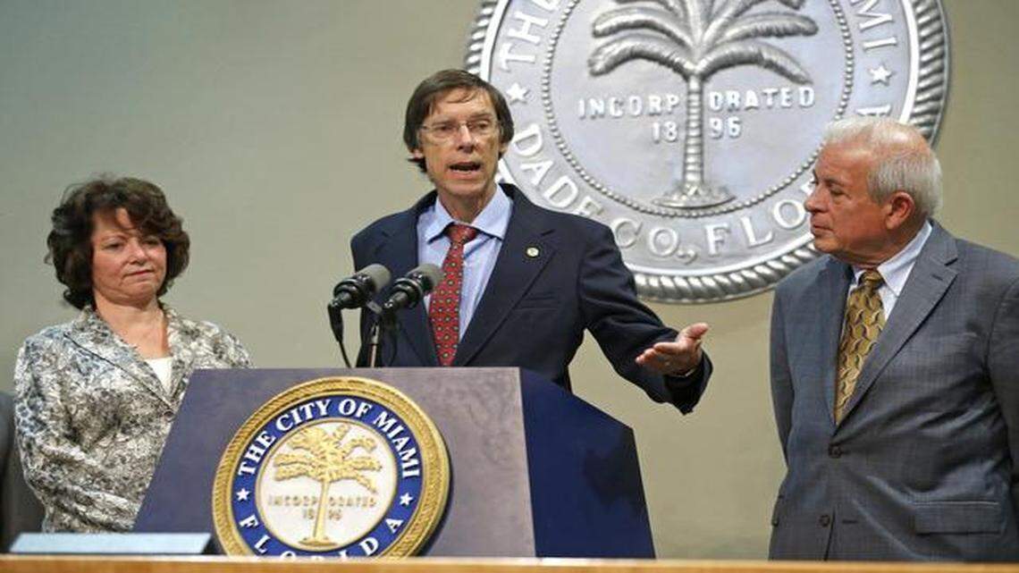 
South Miami Mayor Philip Stoddard argues against FPL's Turkey Point Nuclear expansion plans during press conference at Miami City Hall. At left is Village of Pinecrest Mayor Cindy Lerner and Miami Mayor Thomas Regalado. 
