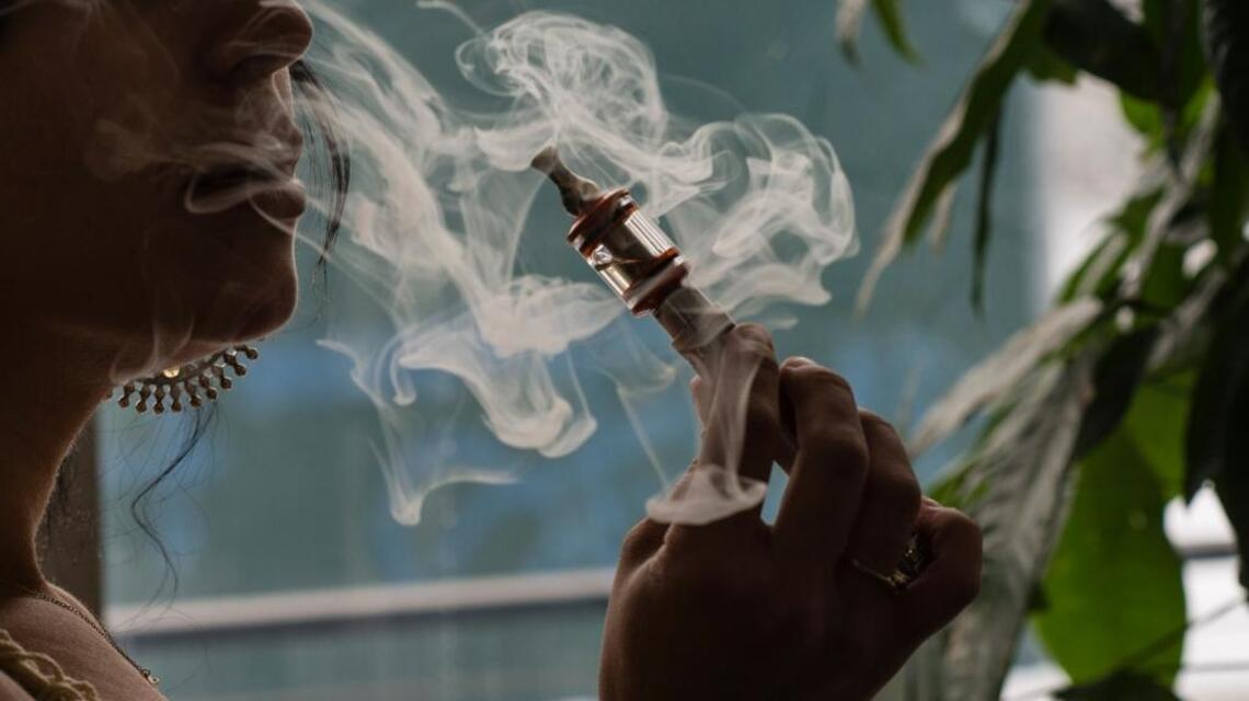 No one regulates CBD vape products in Florida even as usage raises serious concerns