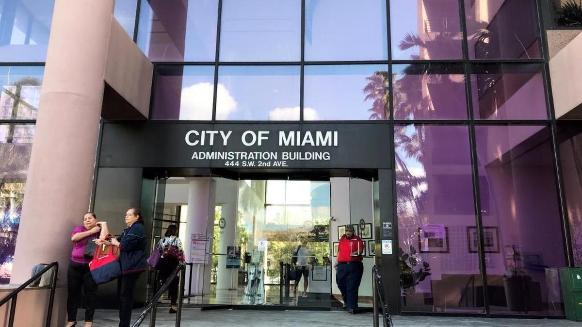 Miami is promising homeowners a less complicated process for obtaining permits to do home renovations such as replacing windows and installing new doors.