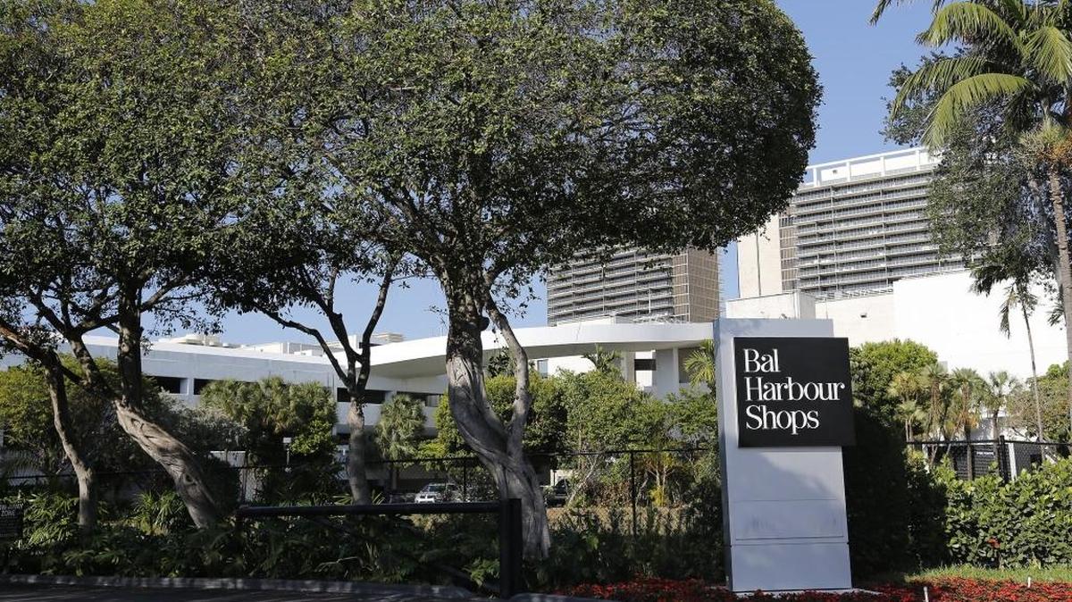 The proposed expansion of Bal Harbour Shops is a major issue in the Village Council elections.