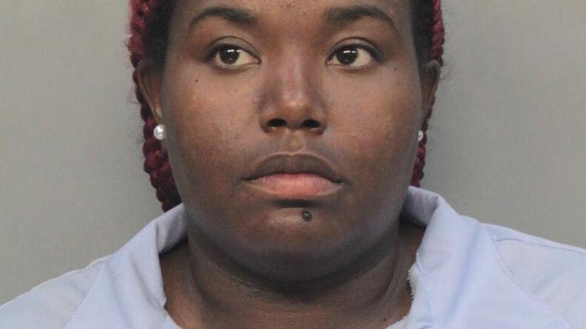 Nasheria James, 28
