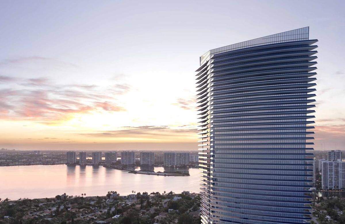 A rendering shows Residences by Armani/Casa, a luxury condo proposed for Sunny Isles Beach that is being designed by architect Cesar Pelli with interiors by famed Italian designer Giorgio Armani. Dezer Development and Related Group will jointly develop the project.