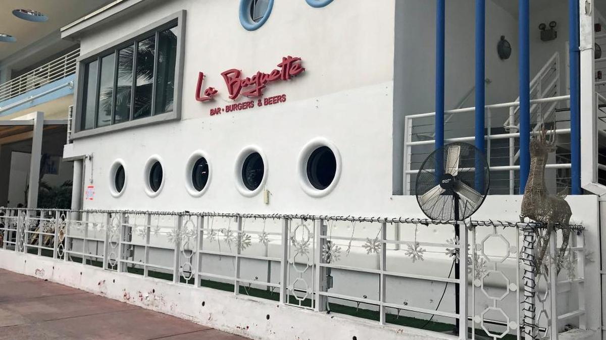 The city of Miami shut down La Baguette Restaurant Thursday after an undercover sting involving the sale of alcohol to people under the age of 21.