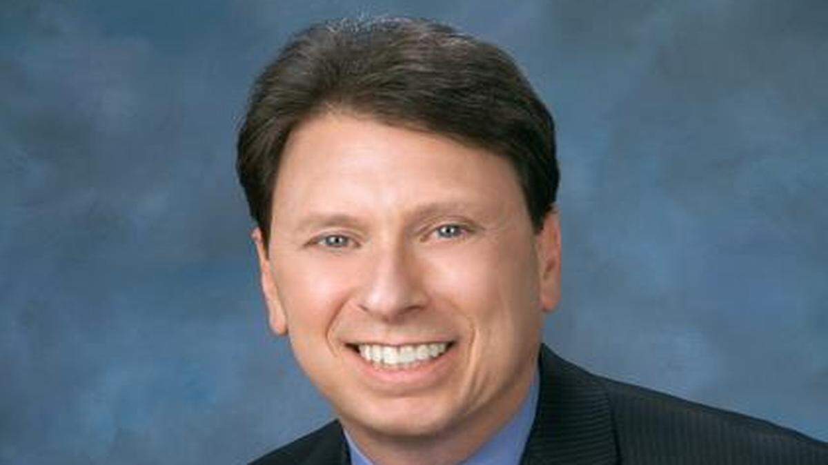 
Mark Weithorn has filed to run for the Group 5 seat in Miami Beach, currently held by Ed Tobin. 
