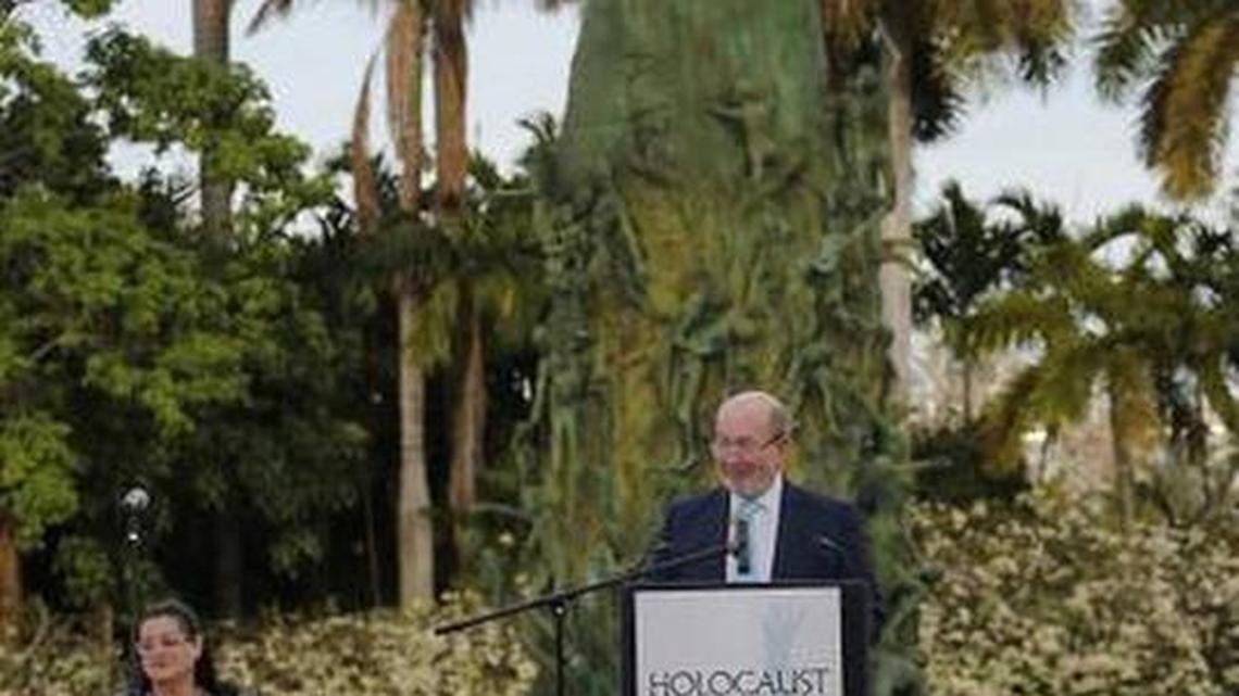 Andrew Hall, chair of the Holocaust Memorial Miami Beach and child Holocaust survivor, spoke at the 2015 Yom Ha Shoah service.