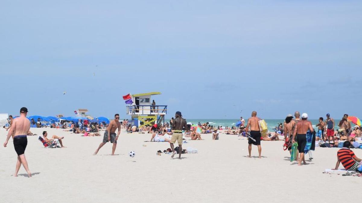 Miami Beach returned to its regularly scheduled spring break programming Saturday afternoon following a scuffle Friday night that led to some arrests.